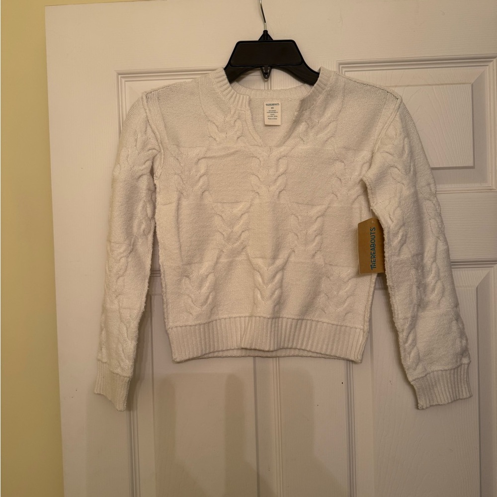 Elegant White Cable Knit Sweater for girls
